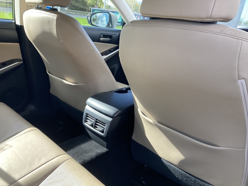 Lexus 2.5 300h Advance Saloon 4dr Petrol Hybrid E-CVT Euro 6 (s/s) (223 ps)