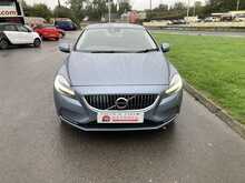 Volvo 2.0 T2 GPF Inscription Hatchback 5dr Petrol Manual Euro 6 (s/s) (122 ps)