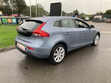 Volvo 2.0 T2 GPF Inscription Hatchback 5dr Petrol Manual Euro 6 (s/s) (122 ps)