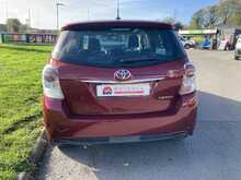 Toyota 1.6 V-Matic Design MPV 5dr Petrol Manual Euro 6 (7 Seat) (132 ps)