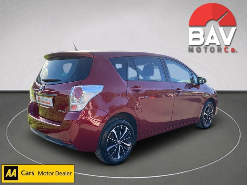 Toyota 1.6 V-Matic Design MPV 5dr Petrol Manual Euro 6 (7 Seat) (132 ps)