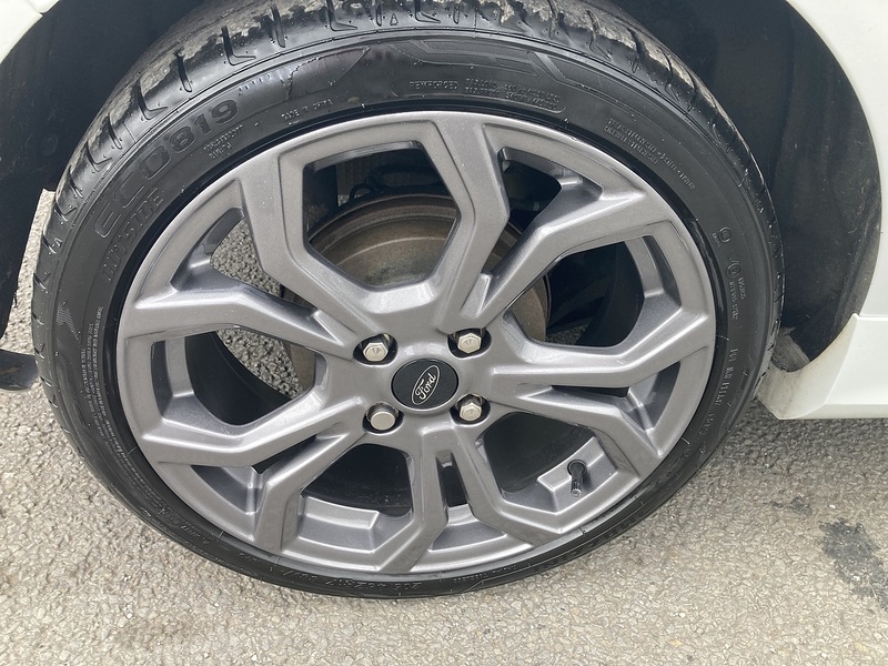 Ford 1.0T EcoBoost ST-Line Edition Hatchback 5dr Petrol Manual Euro 6 (s/s) (100 ps)