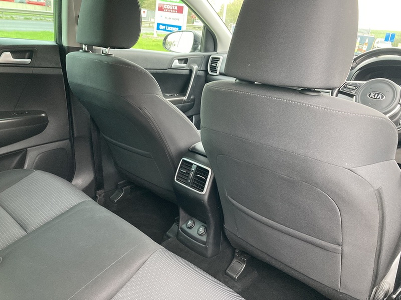 Kia 1.6 GDi 2 SUV 5dr Petrol Manual Euro 6 (s/s) (130 bhp)