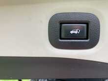 Nissan 1.6 dCi Tekna SUV 5dr Diesel Manual 4WD Euro 6 (s/s) (130 ps)