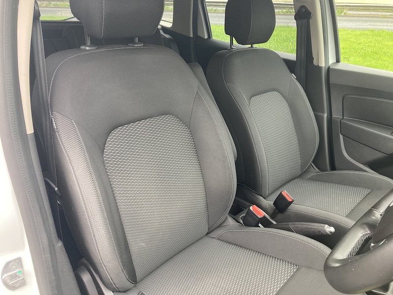 Dacia 1.3 TCe Comfort SUV 5dr Petrol Manual Euro 6 (s/s) (130 ps)