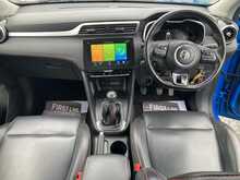 MG 1.5 VTi-TECH Exclusive SUV 5dr Petrol Manual Euro 6 (s/s) (106 ps)