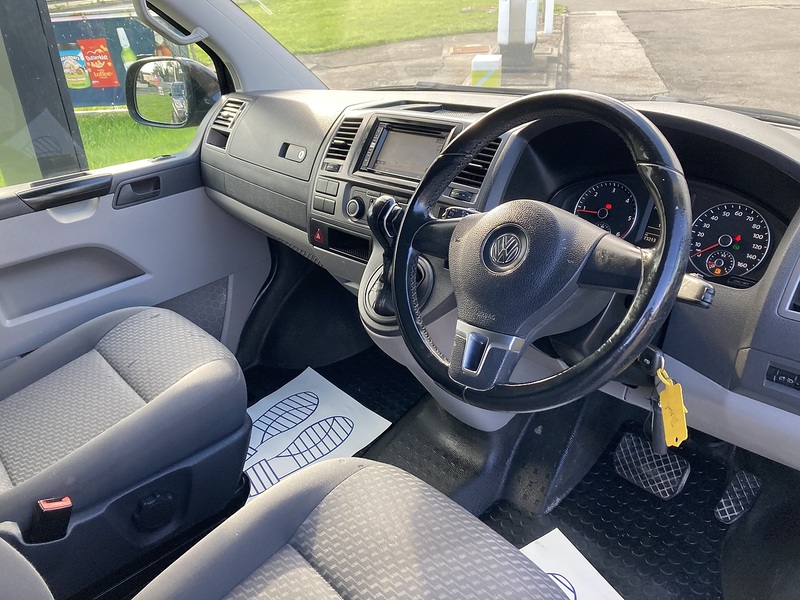 Volkswagen 2.0 TDI T30 Startline Kombi 4dr Diesel DSG L1 H1 (211 g/km, 138.08 bhp)