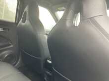Nissan 1.6 Premiere Edition SUV 5dr Petrol Hybrid Auto Euro 6 (143 ps)