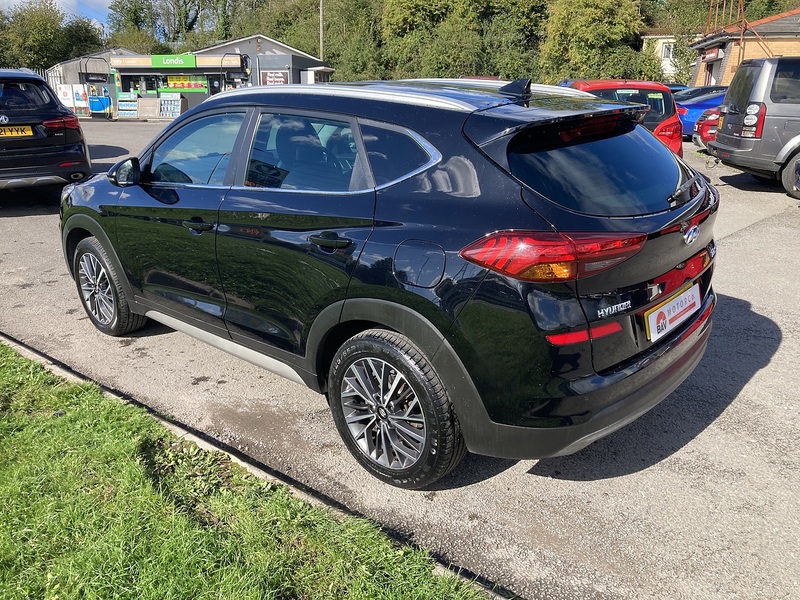 Hyundai TUCSON  Estate 1.6 Premium Manual Diesel