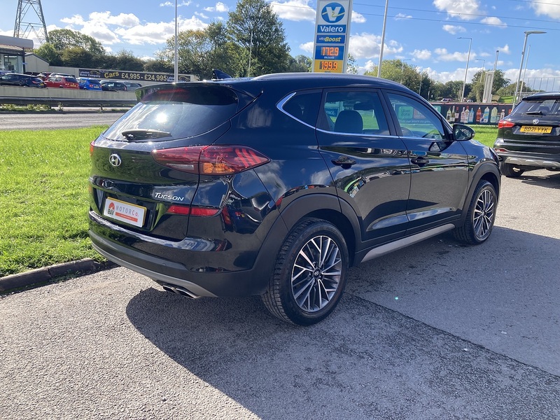 Hyundai TUCSON  Estate 1.6 Premium Manual Diesel
