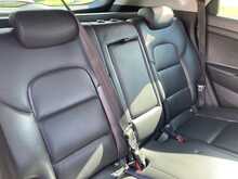 Hyundai TUCSON  Estate 1.6 Premium Manual Diesel