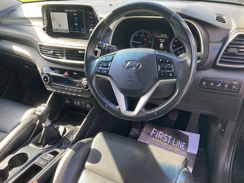 Hyundai TUCSON  Estate 1.6 Premium Manual Diesel