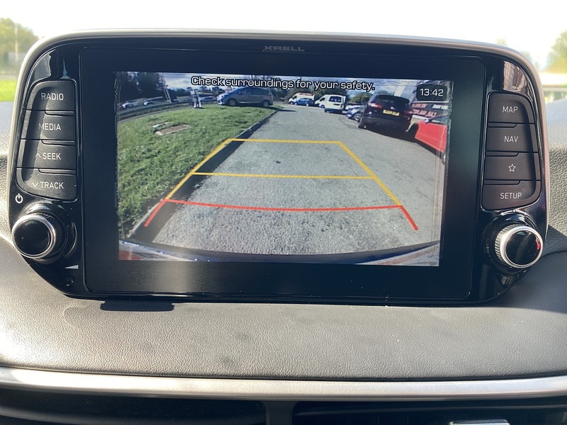 Hyundai TUCSON  Estate 1.6 Premium Manual Diesel