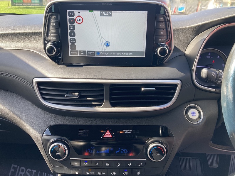 Hyundai TUCSON  Estate 1.6 Premium Manual Diesel