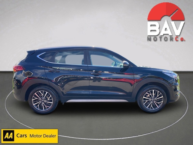 Hyundai TUCSON  Estate 1.6 Premium Manual Diesel