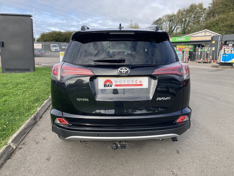 Toyota 2.0 D-4D Excel SUV 5dr Diesel Manual Euro 6 (s/s) (143 ps)