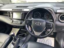 Toyota 2.0 D-4D Excel SUV 5dr Diesel Manual Euro 6 (s/s) (143 ps)