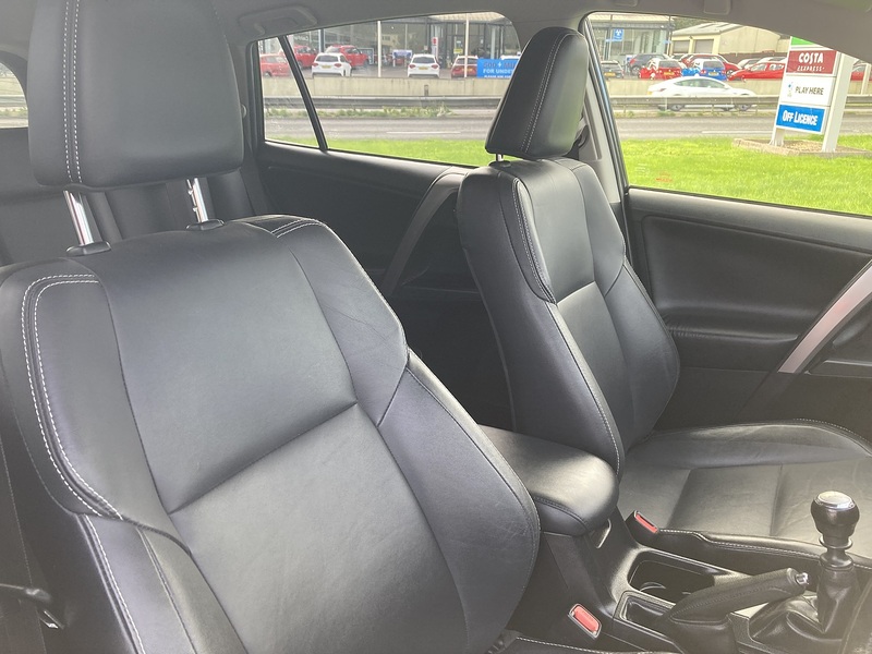 Toyota 2.0 D-4D Excel SUV 5dr Diesel Manual Euro 6 (s/s) (143 ps)