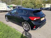 Ford 1.0T EcoBoost ST-Line Hatchback 5dr Petrol Manual Euro 6 (s/s) (125 ps)