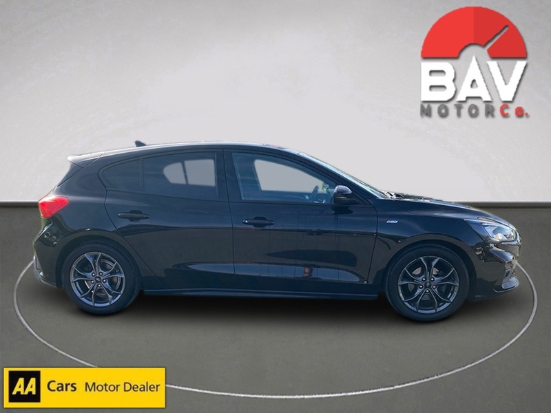 Ford 1.0T EcoBoost ST-Line Hatchback 5dr Petrol Manual Euro 6 (s/s) (125 ps)