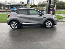 Renault 1.3 TCe Iconic SUV 5dr Petrol Manual Euro 6 (s/s) (130 ps)
