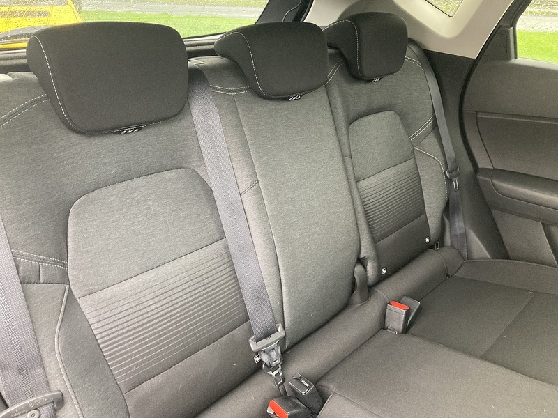 Renault 1.3 TCe Iconic SUV 5dr Petrol Manual Euro 6 (s/s) (130 ps)