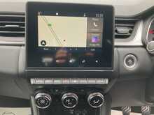Renault 1.3 TCe Iconic SUV 5dr Petrol Manual Euro 6 (s/s) (130 ps)