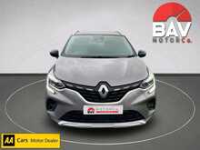 Renault 1.3 TCe Iconic SUV 5dr Petrol Manual Euro 6 (s/s) (130 ps)