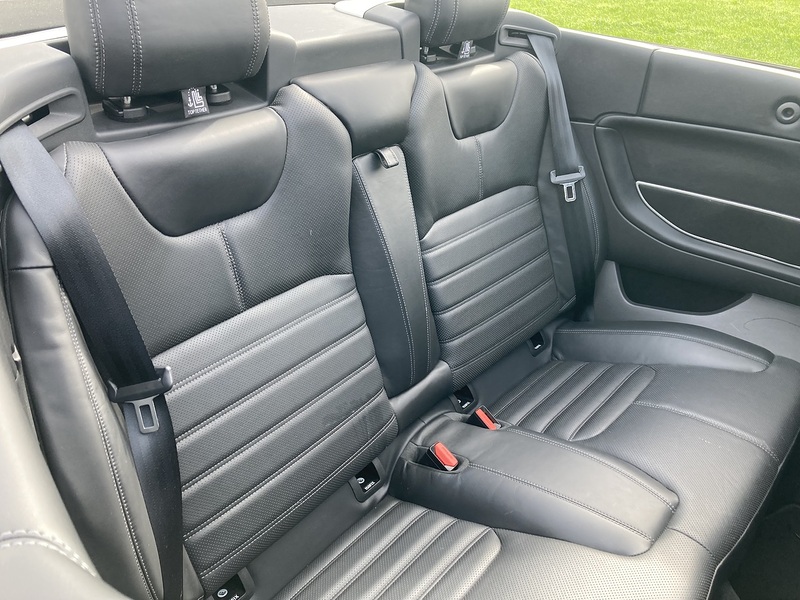 Land Rover 2.0 TD4 HSE Dynamic Convertible 2dr Diesel Auto 4WD Euro 6 (s/s) (180 ps)