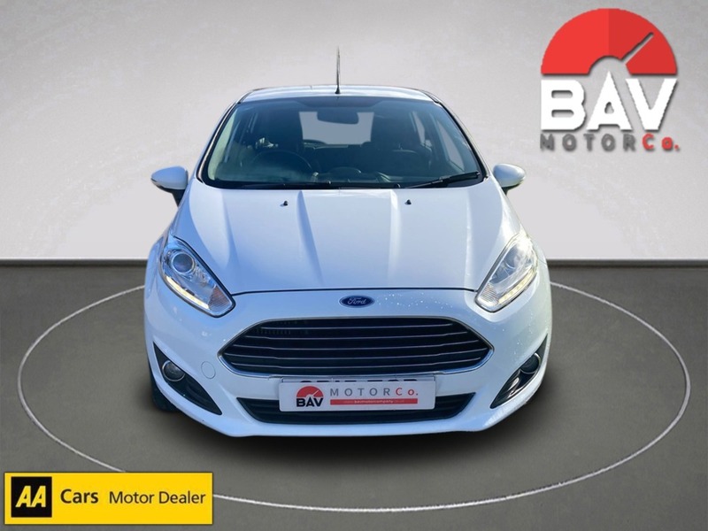 Ford 1.0T EcoBoost Zetec Hatchback 5dr Petrol Manual Euro 6 (s/s) (100 ps)