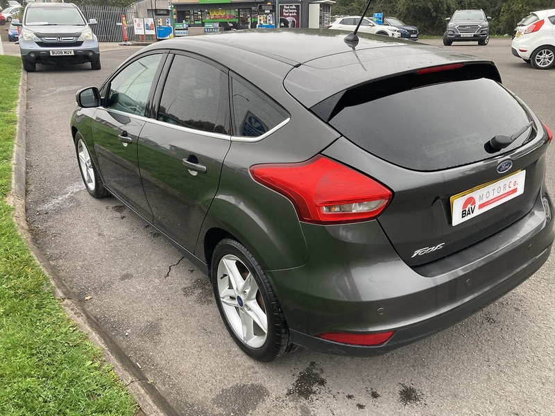 Ford 1.5 TDCi Titanium Hatchback 5dr Diesel Manual Euro 6 (s/s) (120 ps)
