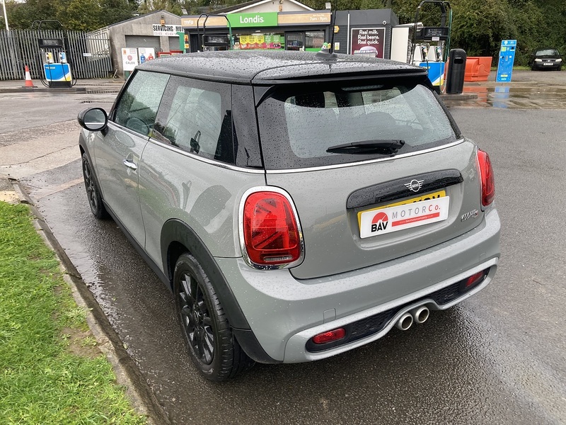 MINI 2.0 Cooper S Hatchback 3dr Petrol Steptronic Euro 6 (s/s) (192 ps)