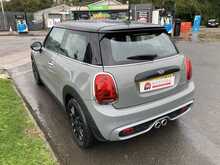 MINI 2.0 Cooper S Hatchback 3dr Petrol Steptronic Euro 6 (s/s) (192 ps)