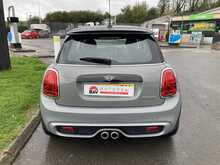 MINI 2.0 Cooper S Hatchback 3dr Petrol Steptronic Euro 6 (s/s) (192 ps)