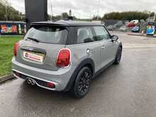 MINI 2.0 Cooper S Hatchback 3dr Petrol Steptronic Euro 6 (s/s) (192 ps)