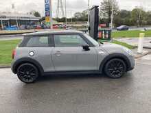 MINI 2.0 Cooper S Hatchback 3dr Petrol Steptronic Euro 6 (s/s) (192 ps)