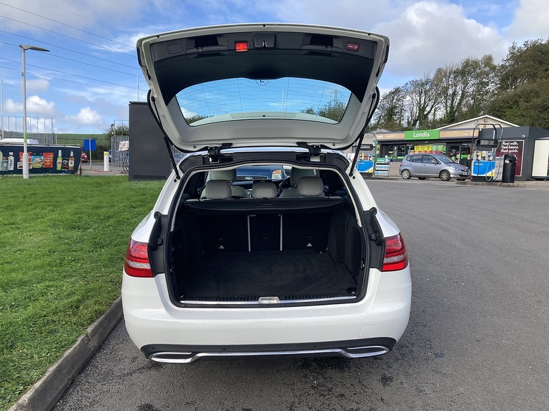 Mercedes-Benz 2.0 C200 Sport Estate 5dr Petrol Manual Euro 6 (s/s) (184 ps)