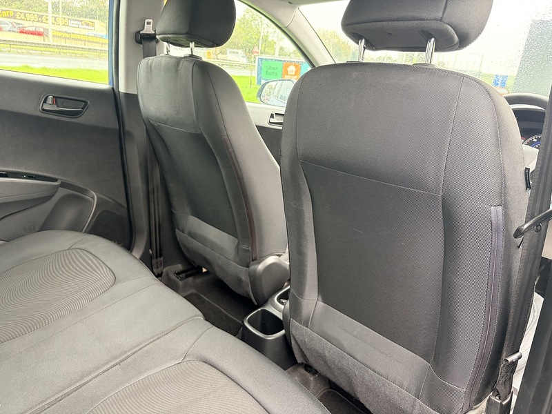 Hyundai 1.2 SE Hatchback 5dr Petrol Manual Euro 6 (87 ps)