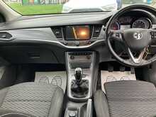 Vauxhall 1.6 CDTi ecoTEC BlueInjection Tech Line Nav Hatchback 5dr Diesel Manual Euro 6 (s/s) (110 ps)