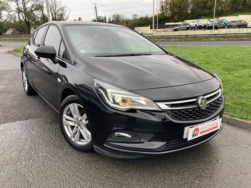 Vauxhall 1.6 CDTi ecoTEC BlueInjection Tech Line Nav Hatchback 5dr Diesel Manual Euro 6 (s/s) (110 ps)
