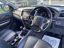 Mitsubishi 2.2 DI-D DC Barbarian Pickup Double Cab 4dr Diesel Manual 4WD Euro 6 (s/s) (150 ps)