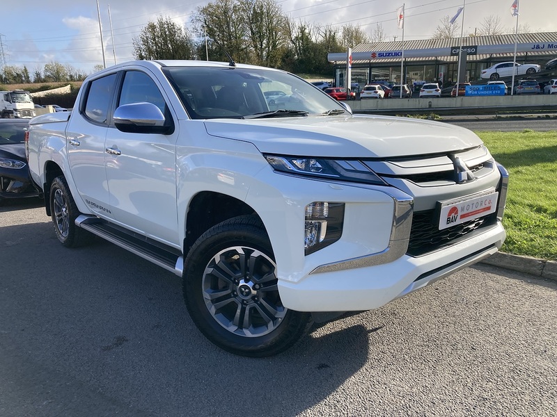 Mitsubishi 2.2 DI-D DC Barbarian Pickup Double Cab 4dr Diesel Manual 4WD Euro 6 (s/s) (150 ps)