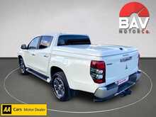 Mitsubishi 2.2 DI-D DC Barbarian Pickup Double Cab 4dr Diesel Manual 4WD Euro 6 (s/s) (150 ps)