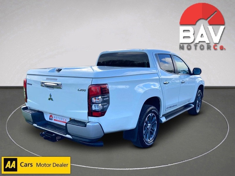 Mitsubishi 2.2 DI-D DC Barbarian Pickup Double Cab 4dr Diesel Manual 4WD Euro 6 (s/s) (150 ps)