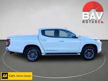 Mitsubishi 2.2 DI-D DC Barbarian Pickup Double Cab 4dr Diesel Manual 4WD Euro 6 (s/s) (150 ps)