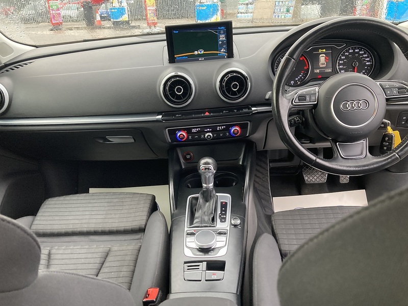 Audi 2.0 TDI Sport Sportback 5dr Diesel S Tronic Euro 6 (s/s) (150 ps)
