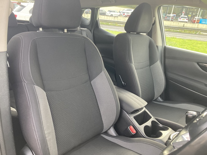 Nissan 1.2 DIG-T Acenta SUV 5dr Petrol Manual Euro 6 (s/s) (115 ps)