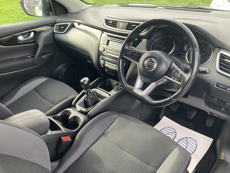 Nissan 1.2 DIG-T Acenta SUV 5dr Petrol Manual Euro 6 (s/s) (115 ps)