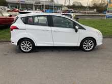 Ford 1.0T EcoBoost Titanium Navigator MPV 5dr Petrol Manual Euro 6 (s/s) (125 ps)