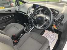Ford 1.0T EcoBoost Titanium Navigator MPV 5dr Petrol Manual Euro 6 (s/s) (125 ps)